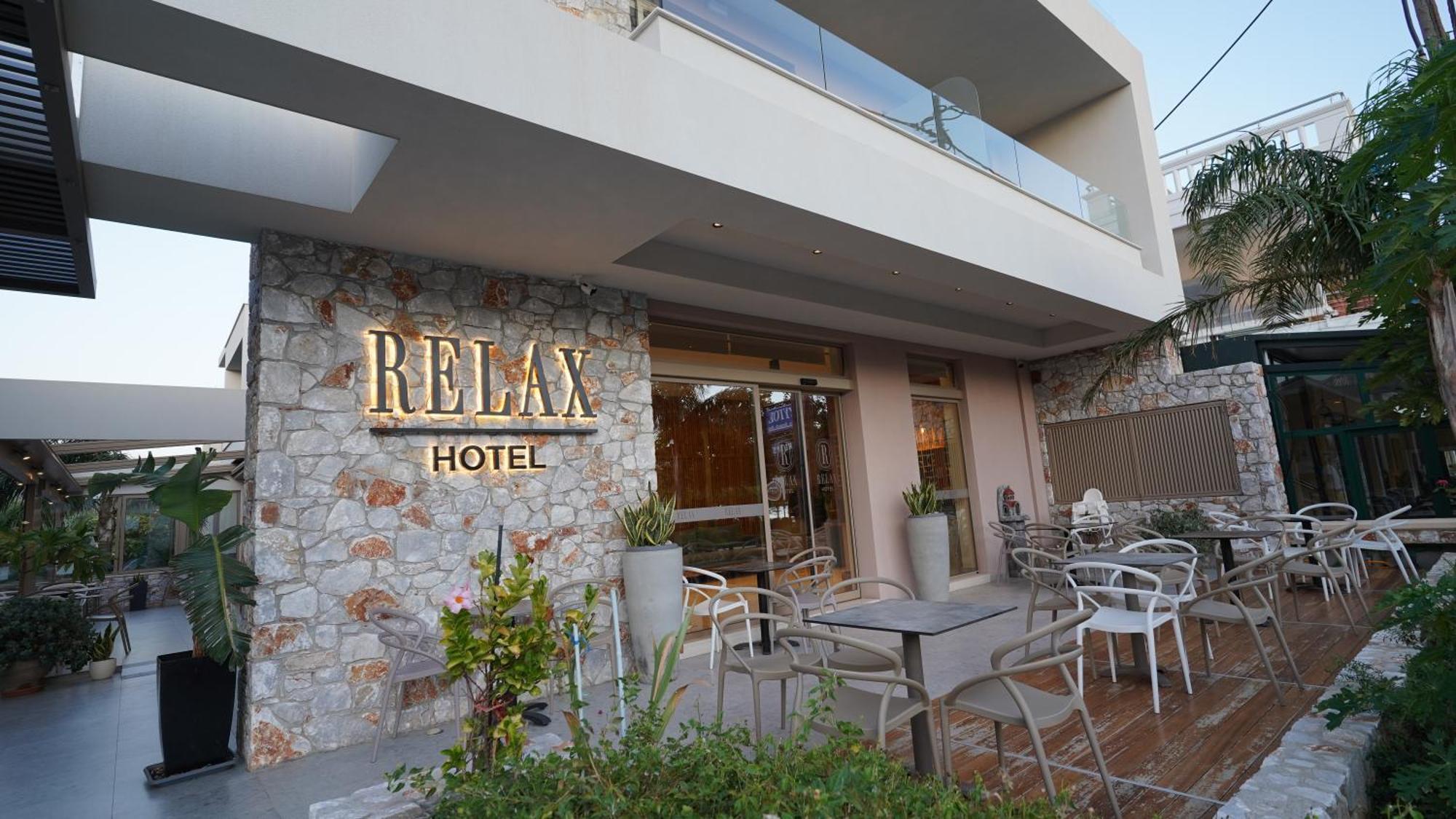 Relax Hotel Palaiochora Zewnętrze zdjęcie